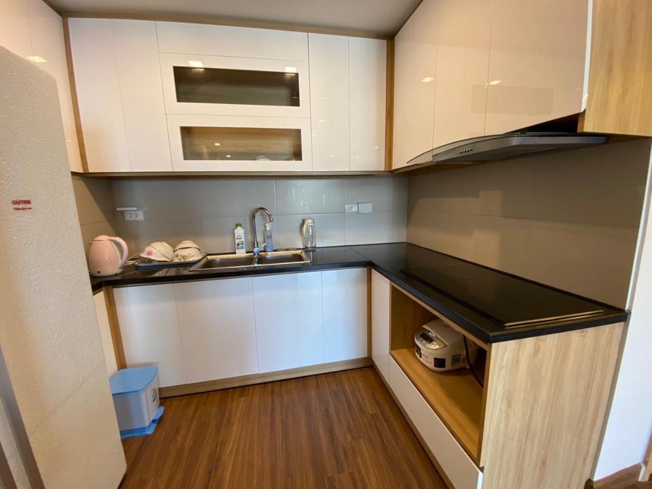 The Sun Beach - Flc Sea Tower Quy Nhon Appartement Buitenkant foto