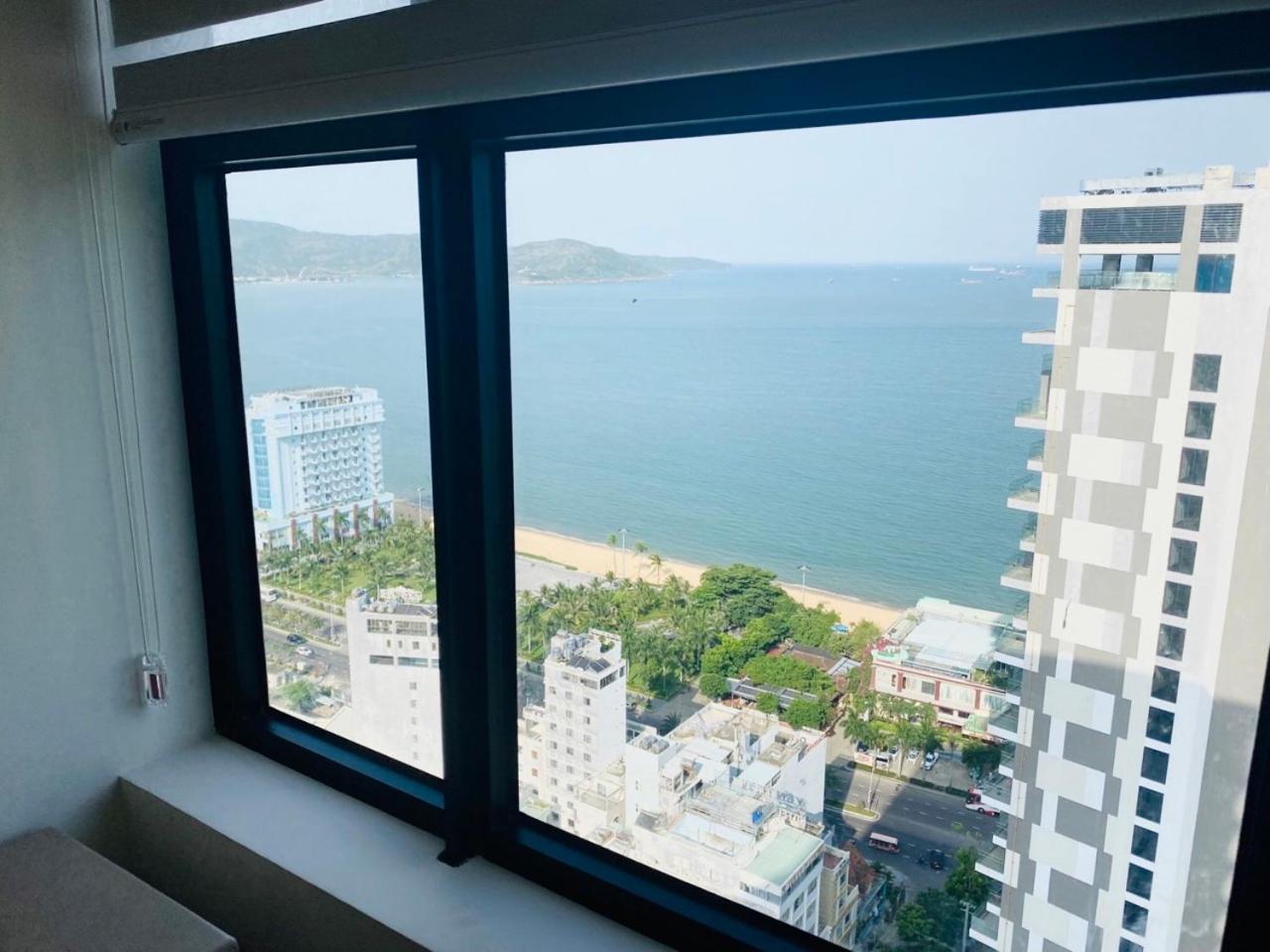 The Sun Beach - Flc Sea Tower Quy Nhon Appartement Buitenkant foto